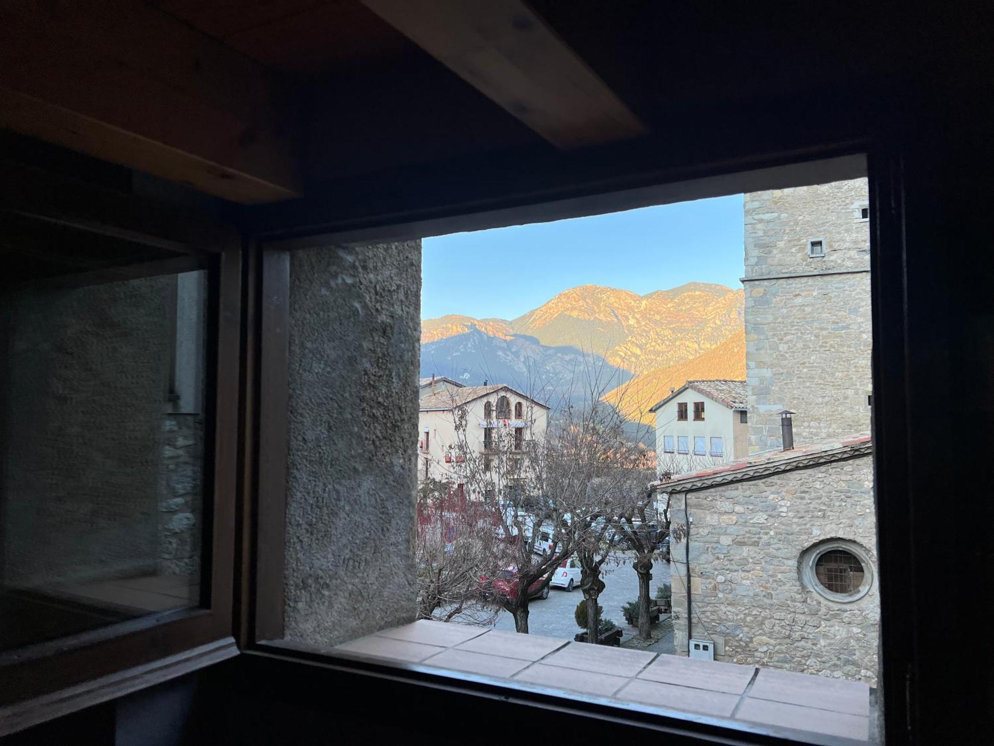 La Vall Apartaments Duplex サン・ロレンゾ・デ・モルニス エクステリア 写真